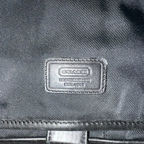 Coach canvas messenger bag with leather trim - Picture 2 of 4